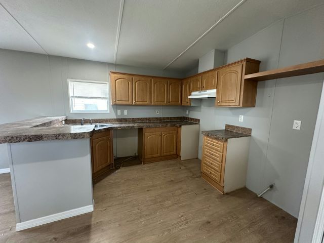 Building Photo - 1823 Morehead Ave