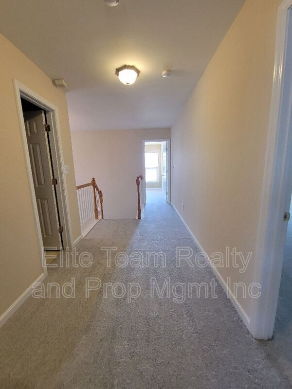 Building Photo - 4702 Ambridge Dr