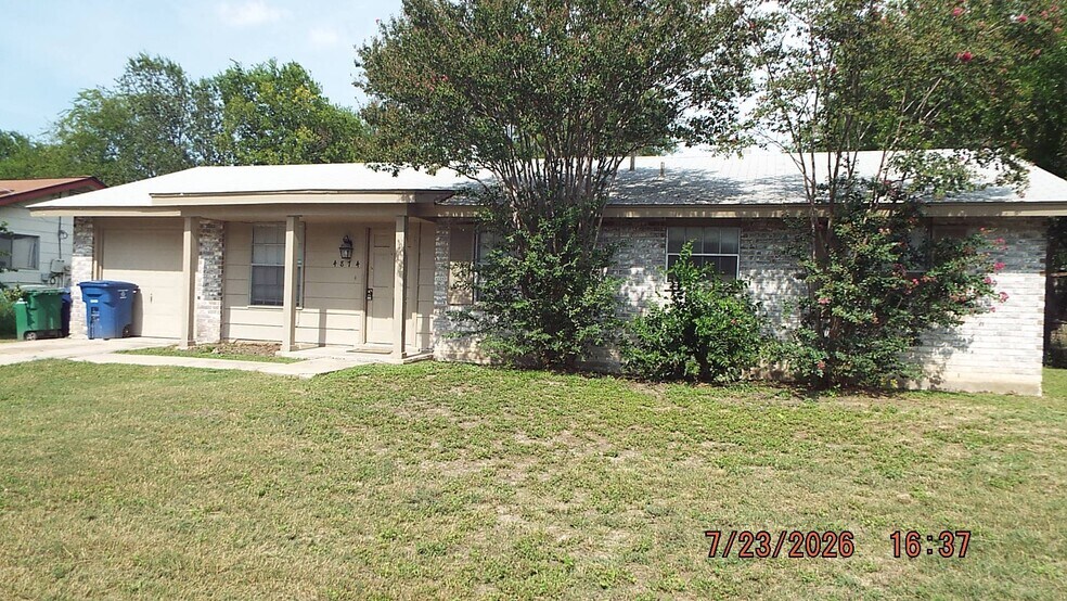 Building Photo - 4874 Castle Lance Dr