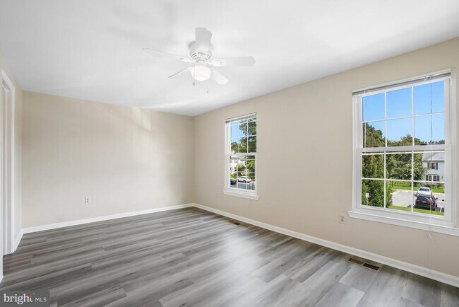 Building Photo - 3121 Benton Square Dr