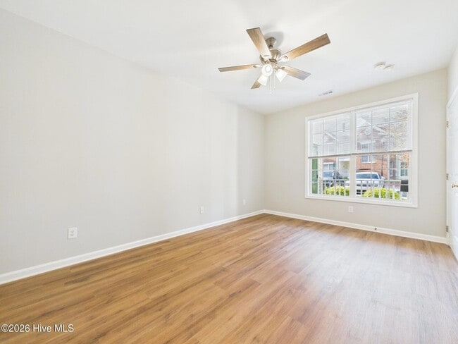 Building Photo - 2111 Kudrow Ln