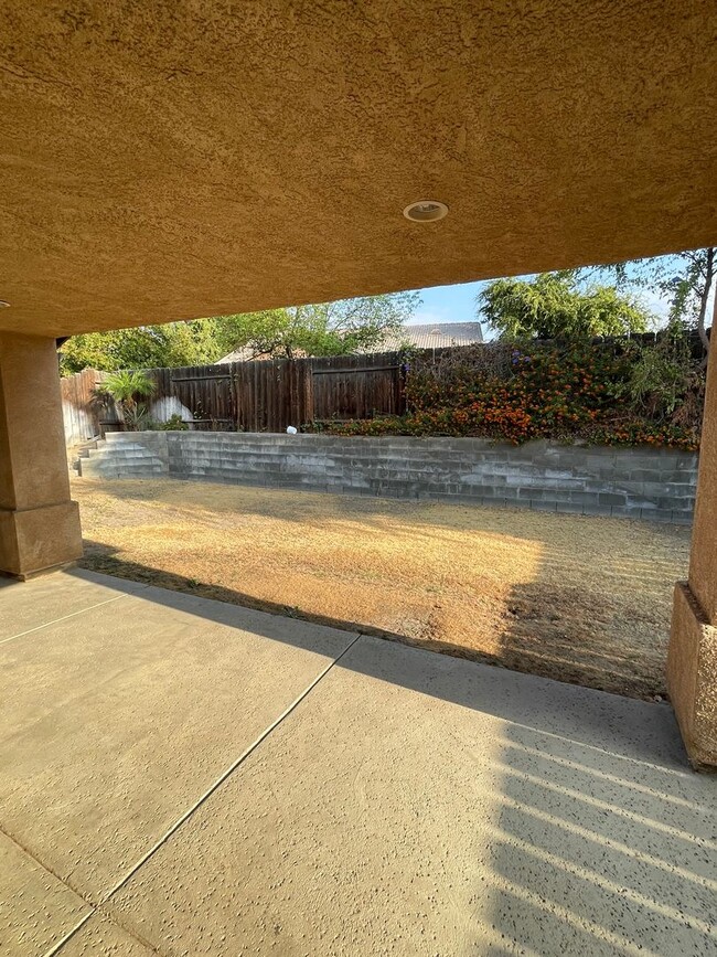 Building Photo - Beautiful 3 bed 2 bath Home in Rosedale!
