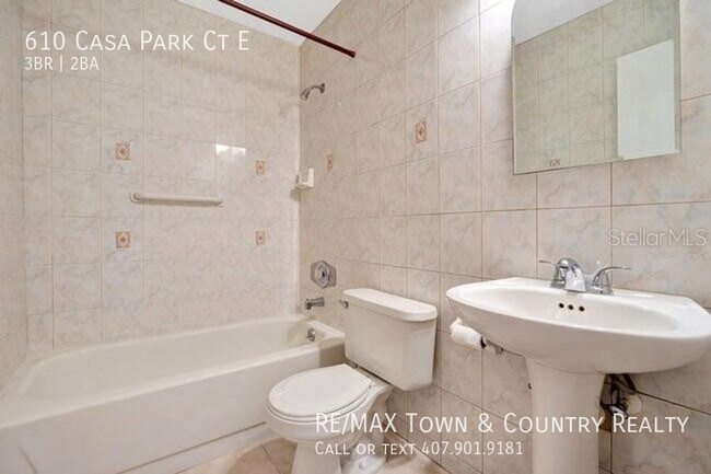 Building Photo - Casa Park Townhome For Rent in Tuscawilla!