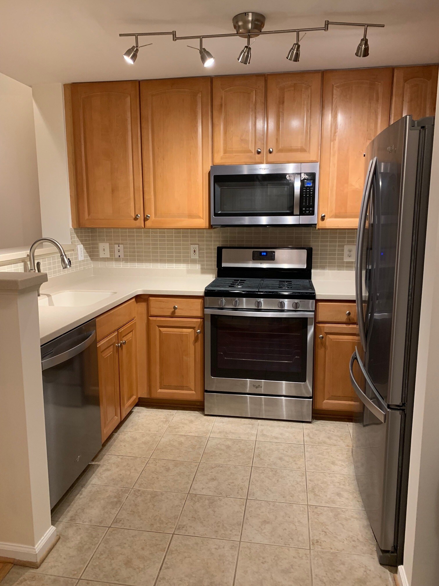 Building Photo - 12001 Market St