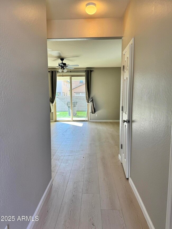 Building Photo - 4057 E Nunneley Rd