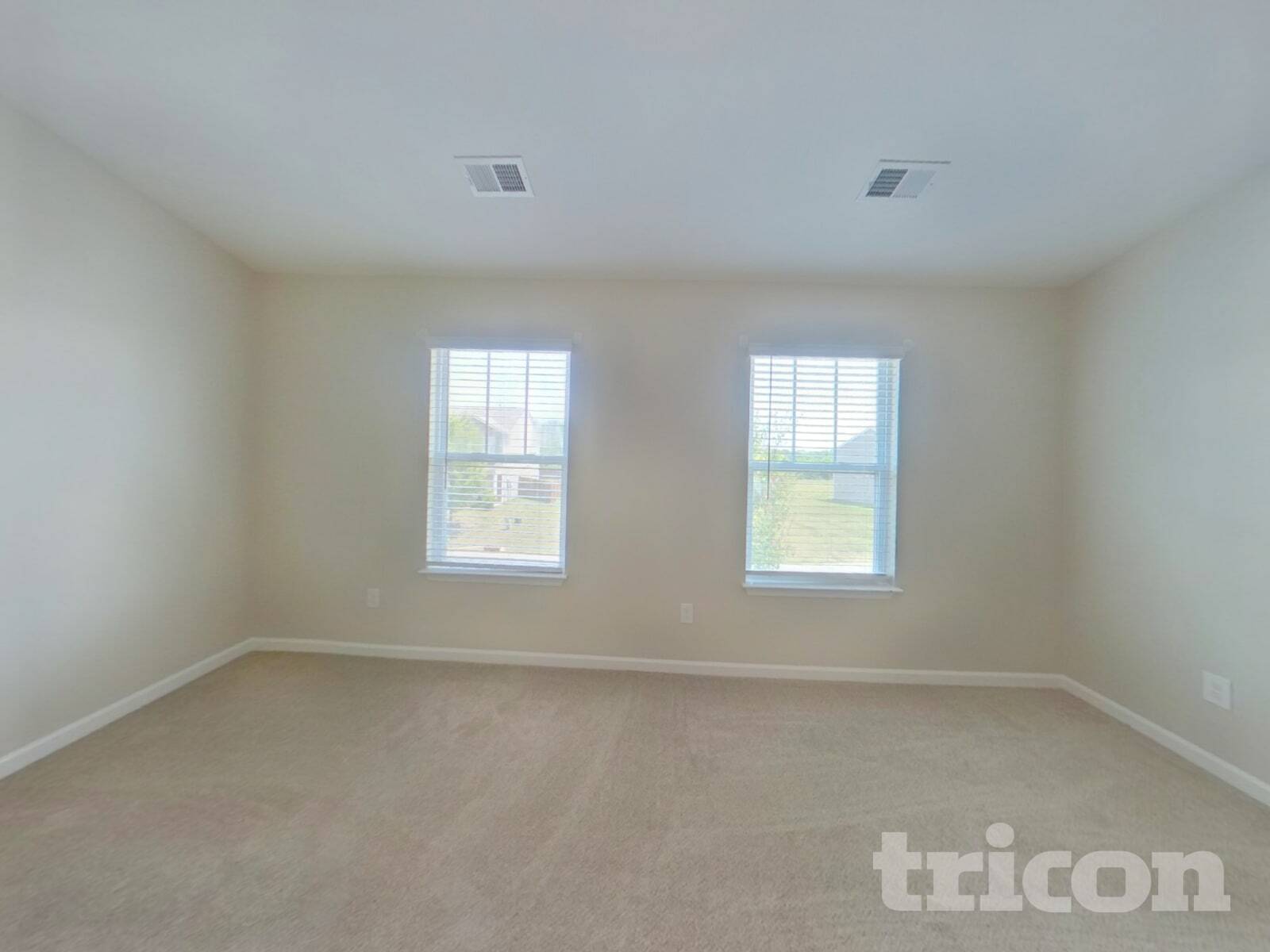 Building Photo - 260 Millen Dr