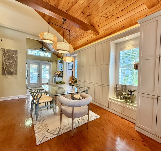 Building Photo - 1409 Olivia St