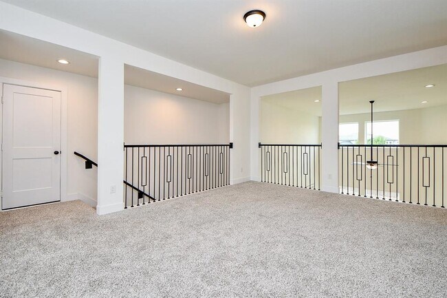 Building Photo - 7319 Bayberry Crescent Ln