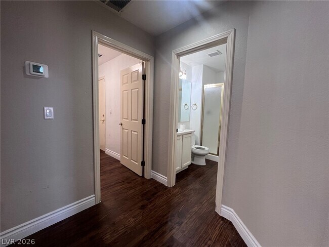 Building Photo - 7617 Spruce Run Ct