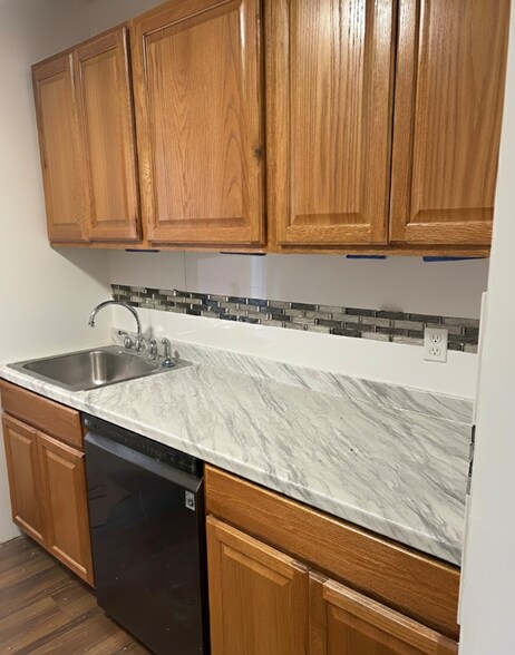 Building Photo - 429 Revere Ave