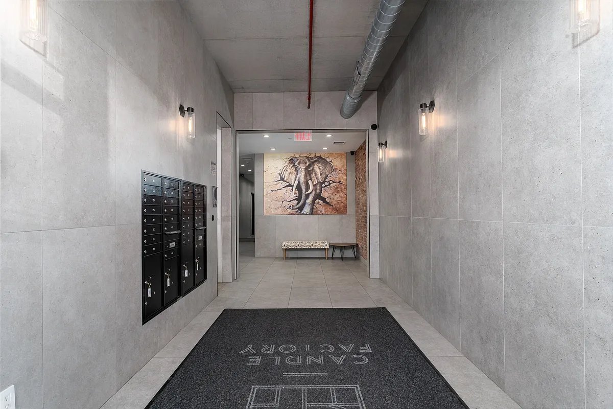 Building Photo - 11-16 Main Avenue