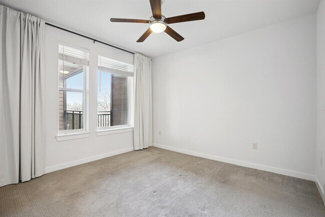 Building Photo - 1900 Barton Springs Rd