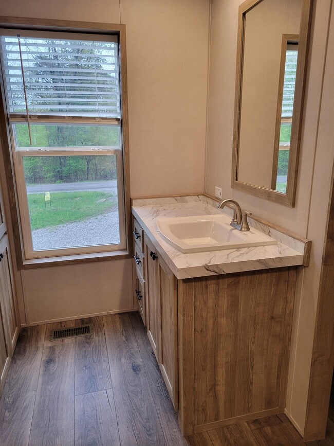 Building Photo - 4052 Saponac Dr