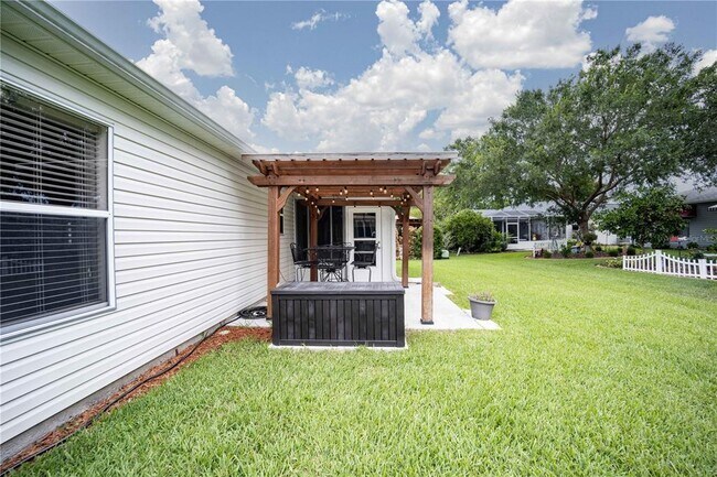 Building Photo - 9245 SE 178th Madeline Ln
