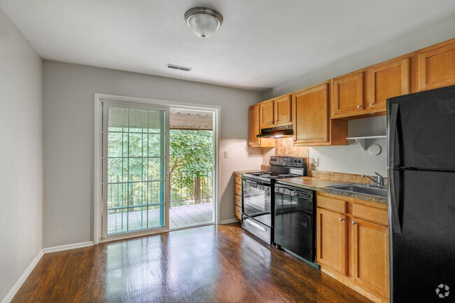 Interior Photo - Residences at Covered Bridge