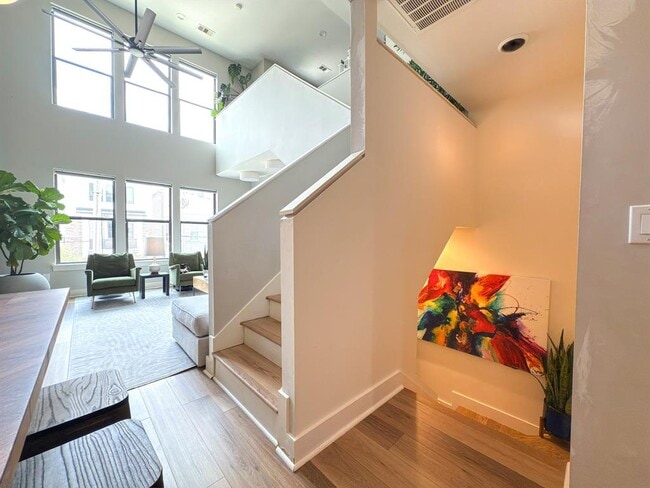Building Photo - 4306 Schuler St