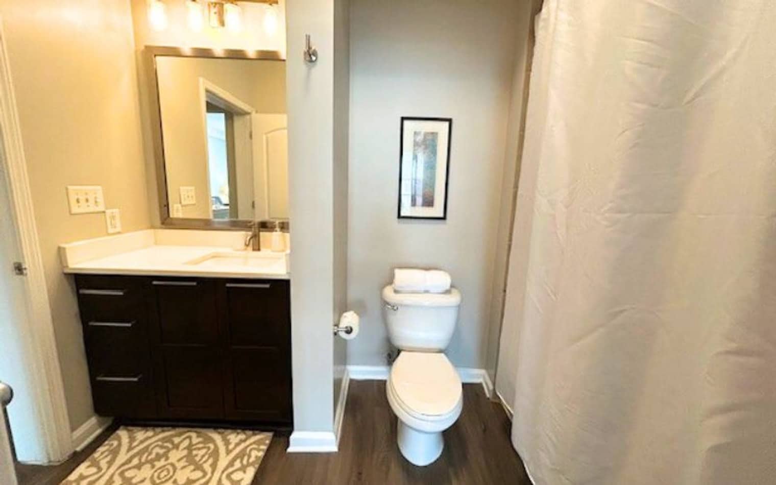 Building Photo - 705 Town Blvd