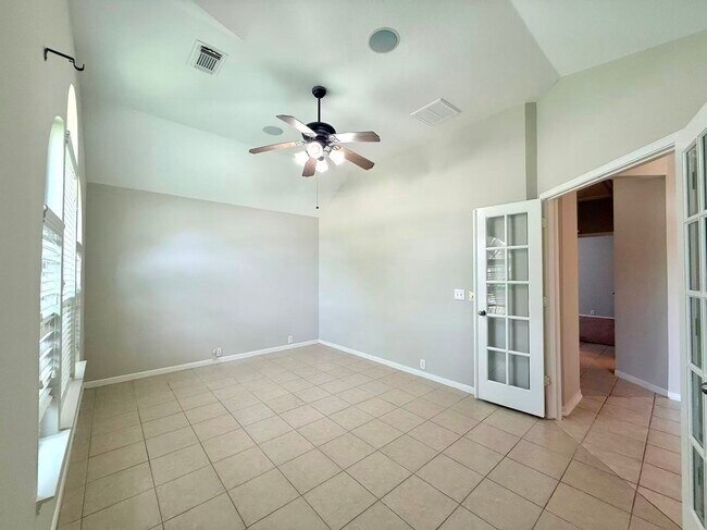 Building Photo - 9006 Sundown Dr