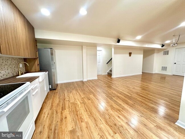 Building Photo - 43219 Amberleigh Farm Dr