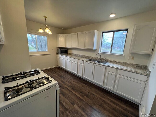 Building Photo - 11409 W Point St