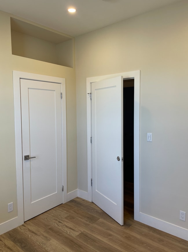 Building Photo - Single bedroom in beautiful Bernal Heights!