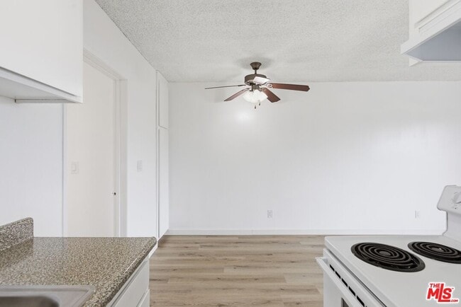 Building Photo - 711 Machado Dr