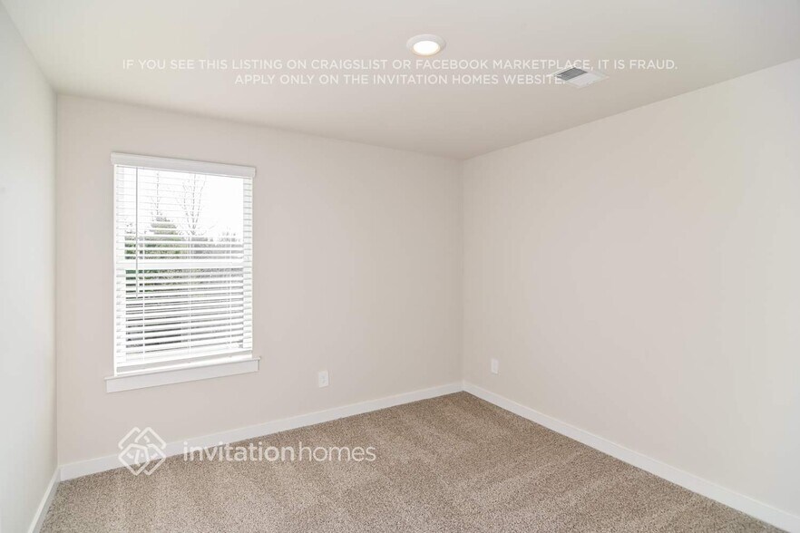 Building Photo - 1139 Bluffton Cir