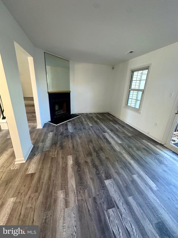 Building Photo - 3513 Legere Ct