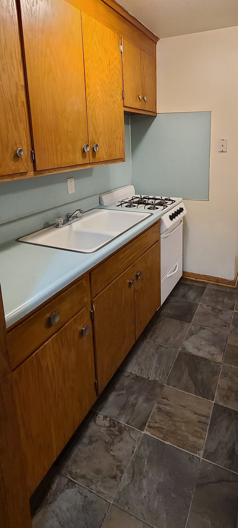 Building Photo - 4715 University Ave NE