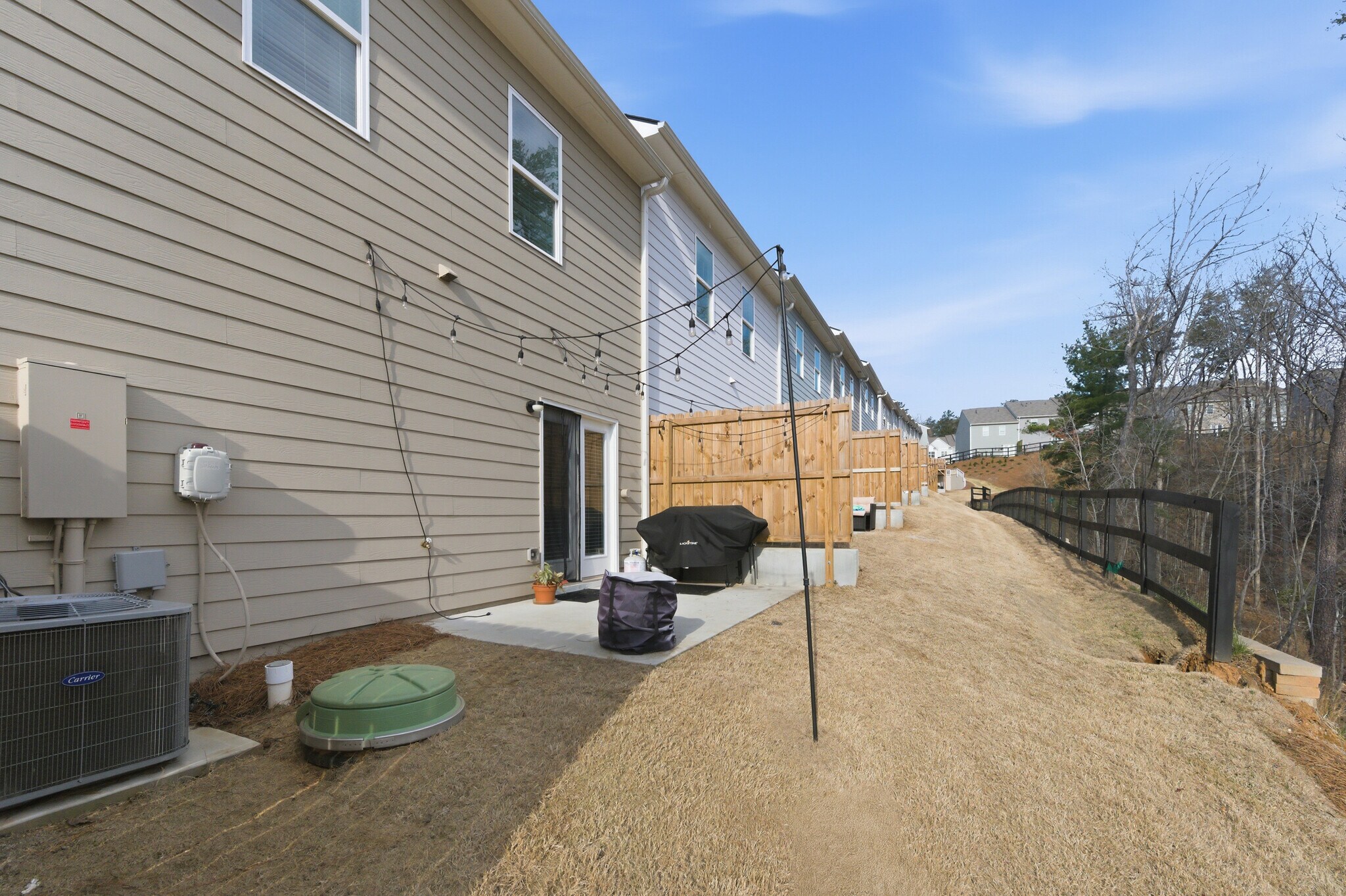 Building Photo - 503 Stoneybrook Dr