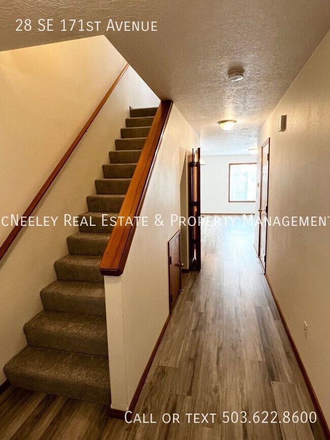 Building Photo - Nice 3 Bedroom Home