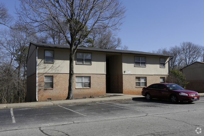 Primary Photo - Belle Meade Apartments