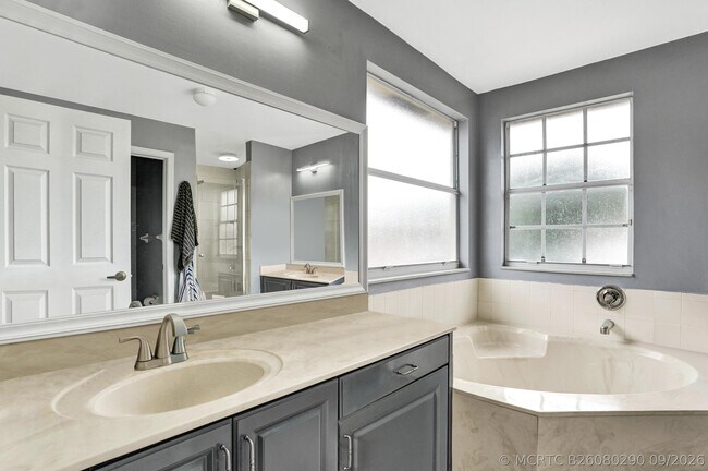 Building Photo - 3206 Turtle Cove