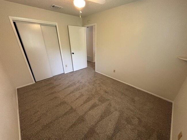 Building Photo - 701 Fairchild Dr
