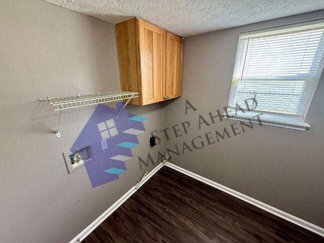 Building Photo - 11129 WaterfieldPl