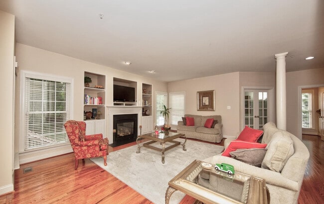 Building Photo - 15806 Copper Beech Dr