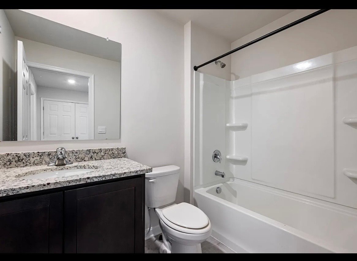 Building Photo - 152 Baker Dr