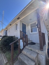 Building Photo - 1218 D St N