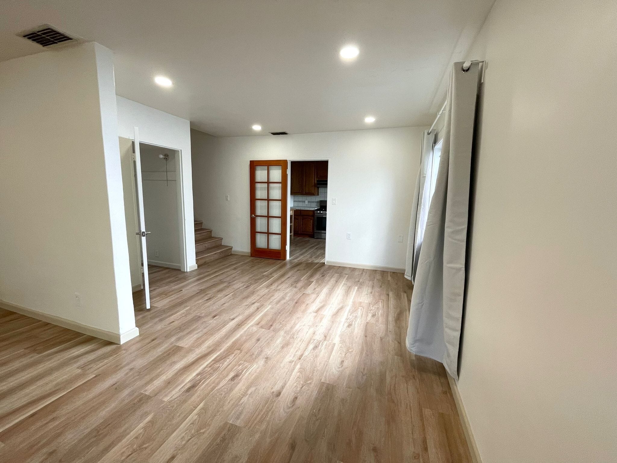 Building Photo - 2010 24th St