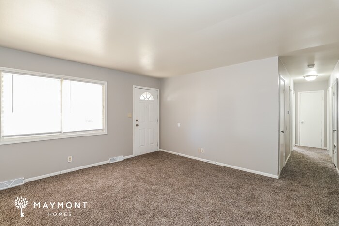 Building Photo - 8608 Bristol Ave
