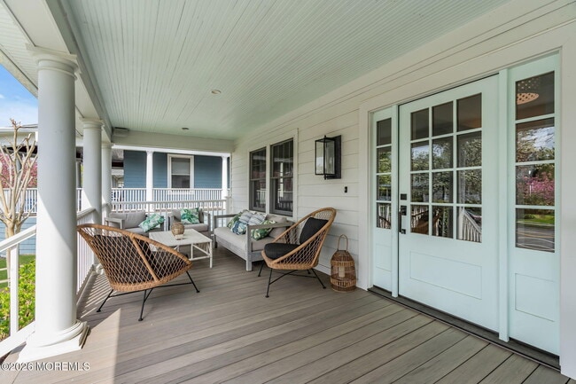 Building Photo - 112 Sylvania Ave