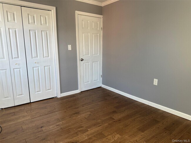 Building Photo - 114-60 226th St