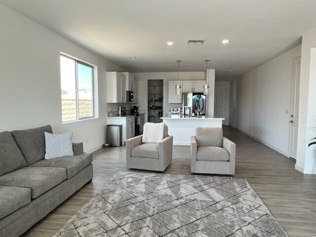 Building Photo - 3244 Secret Pass Canyon Dr