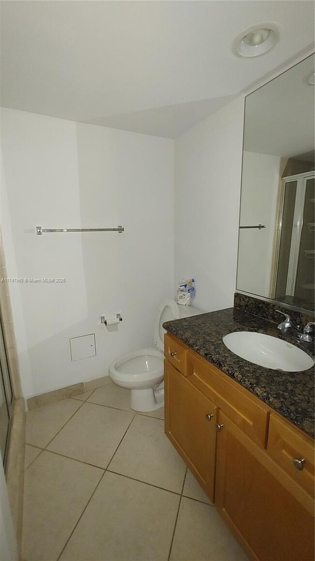 Building Photo - 5600 Collins Ave