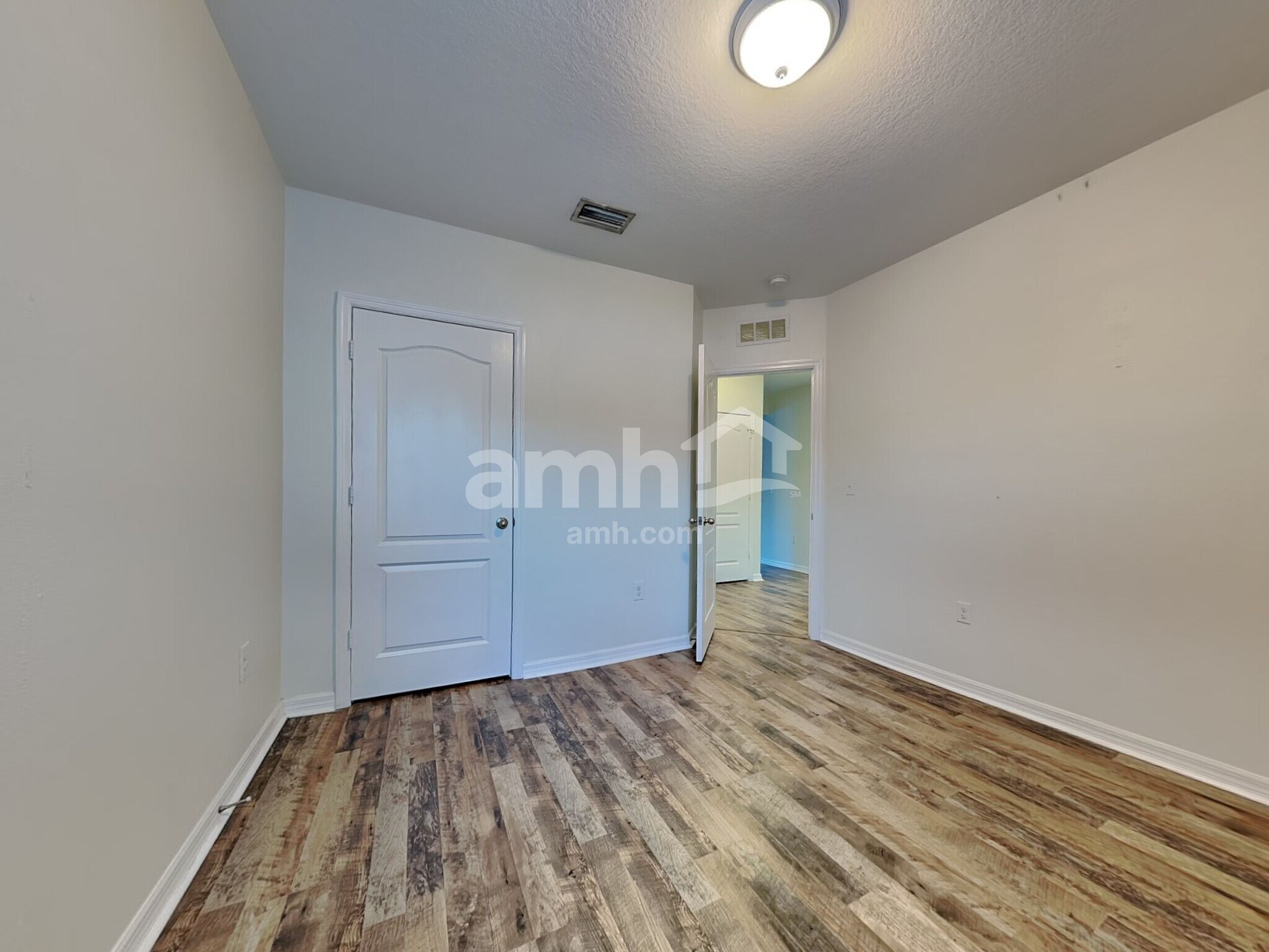 Building Photo - 3825 Crystal Dew St