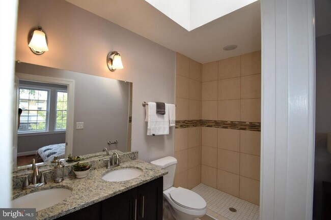 Building Photo - 4922 7th St NW