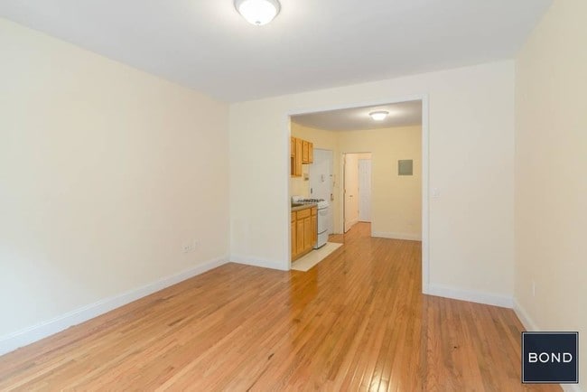 Building Photo - 409 East 74th Street