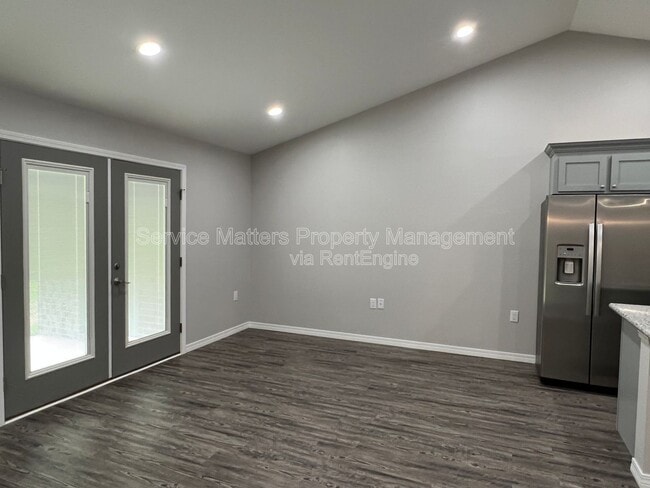 Building Photo - 6858 Stirrup Ln