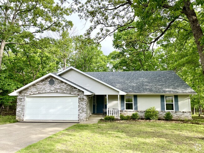 Building Photo - 639 Cherokee Rd
