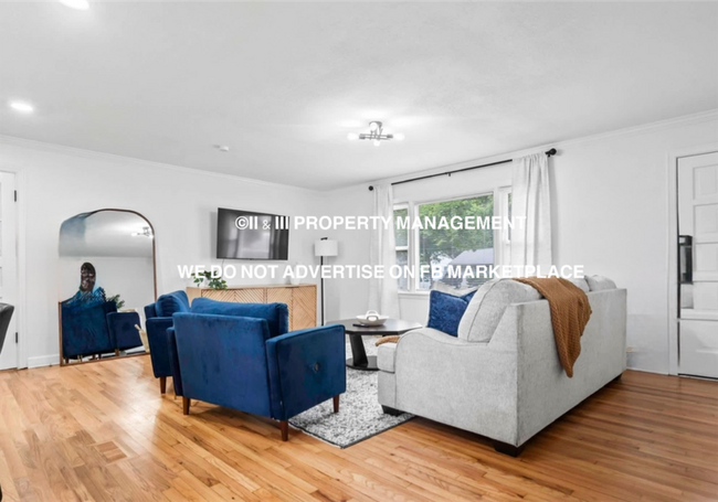 Building Photo - 4019 W 62nd Terrace